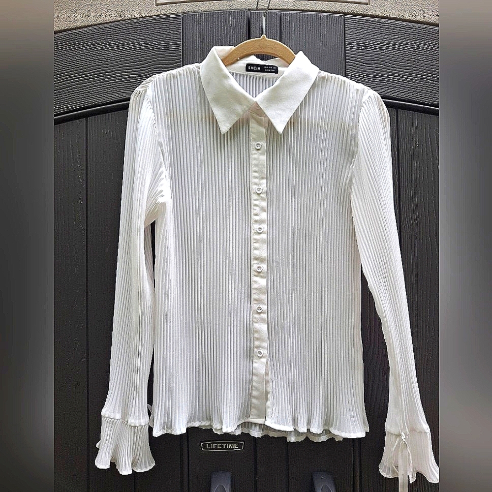 SHEIN White  Pleated Button-Up Blouse